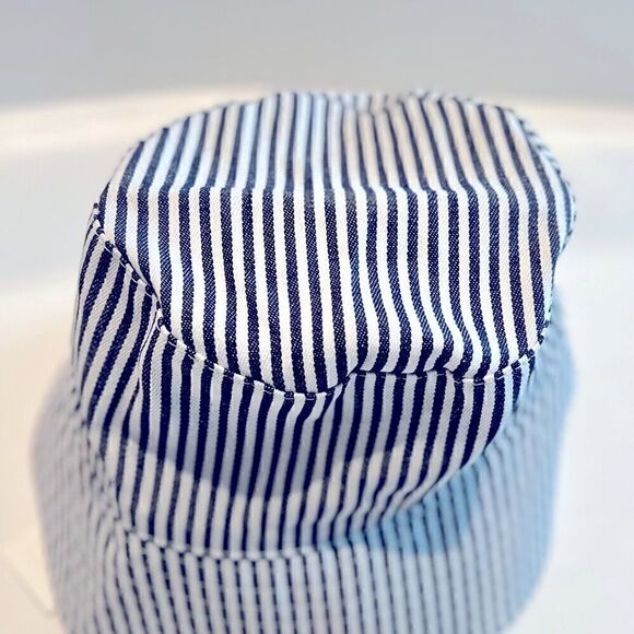 New JENNI Reversible Terry Cloth Hat, for summer, vacation, beach - Picture 4 of 6